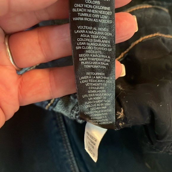 WhiteHouseBlackMarket Women’s Jeans - Picture 9 of 9